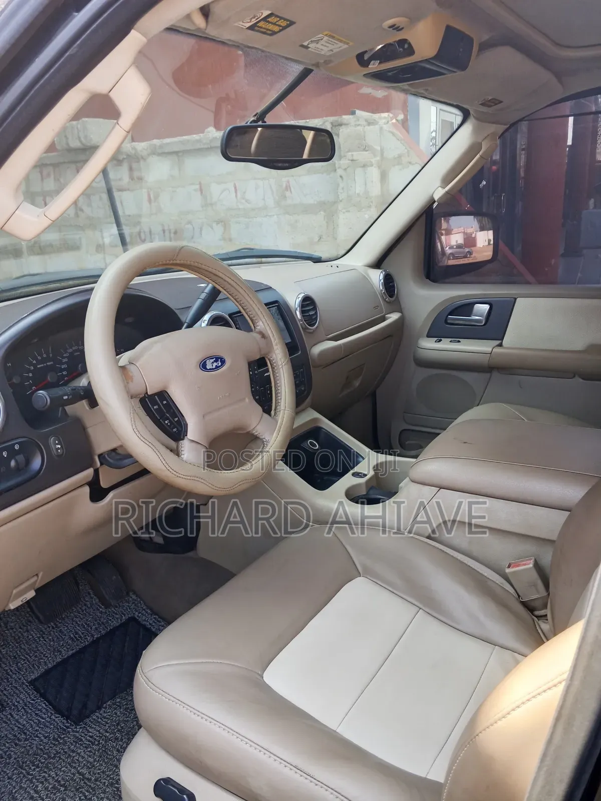 Ford Expedition XL 2012 Black