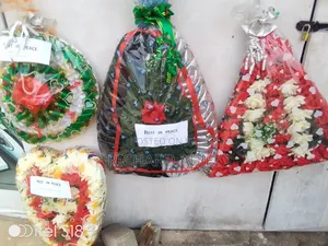 Funual Docuration Wreath