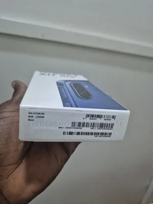 New Samsung Galaxy A17 5G 256 GB
