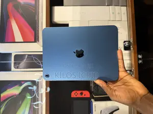 Apple iPad (2025) 128 GB Blue