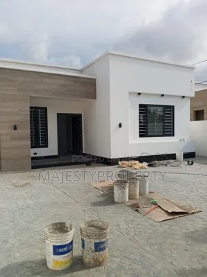 3bdrm House in Spintex for sale