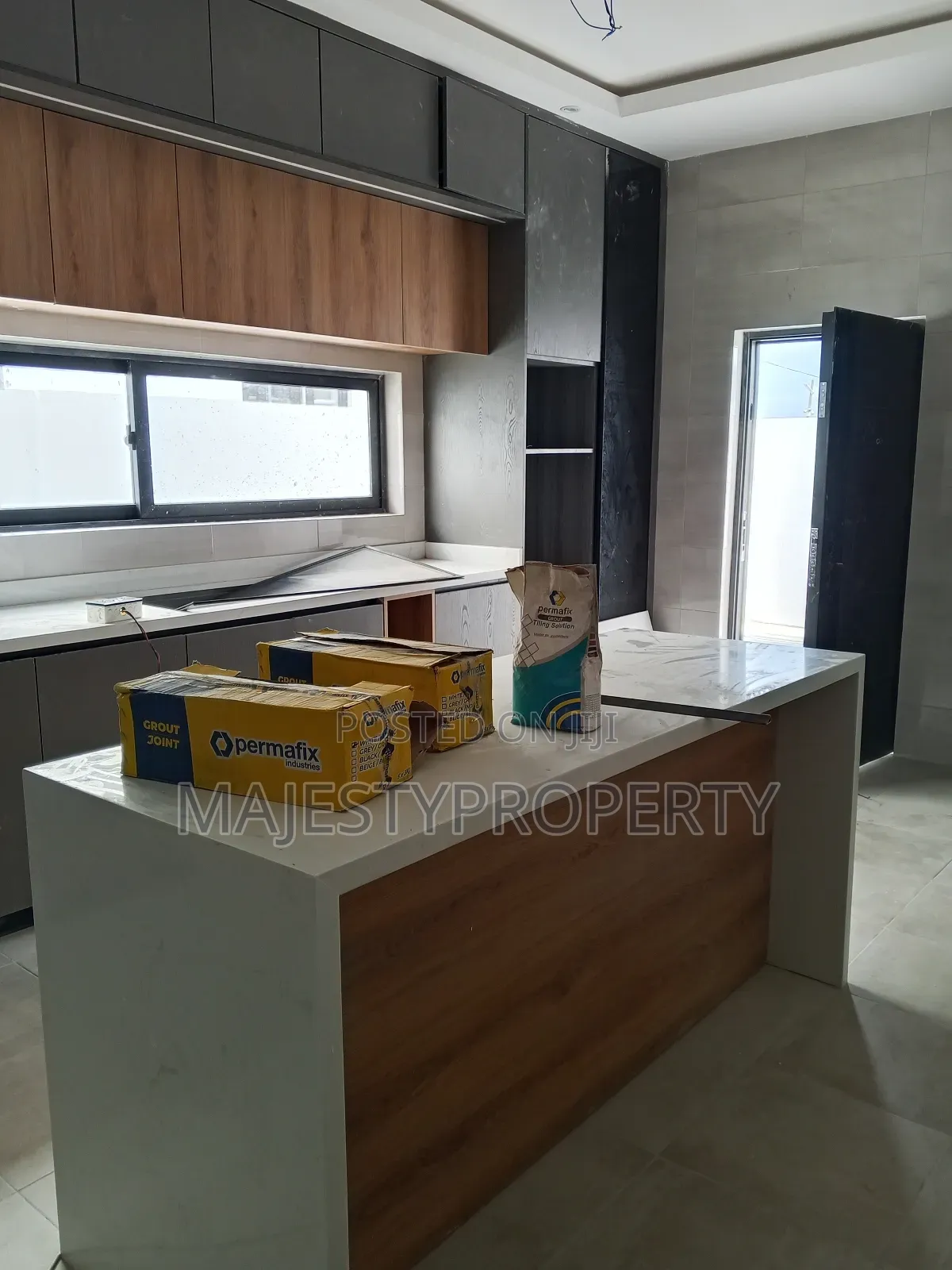 3bdrm House in Spintex for sale