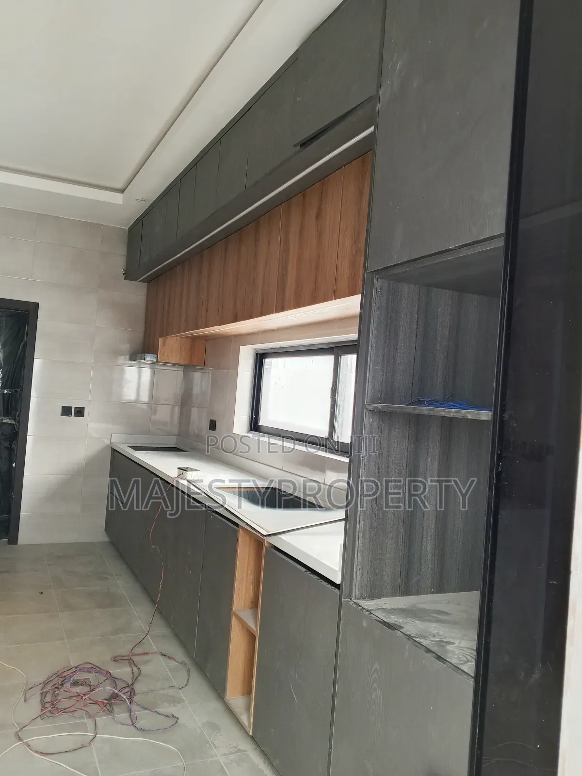 3bdrm House in Spintex for sale