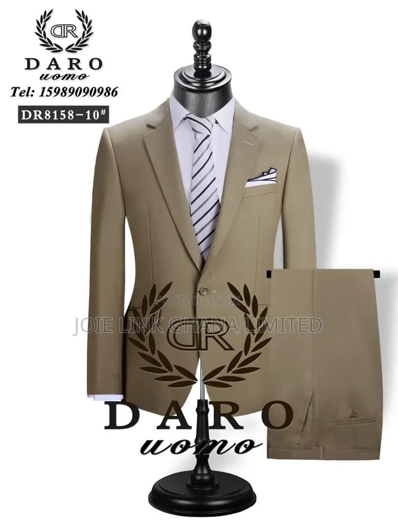 Quality Two Piece Daro Suit