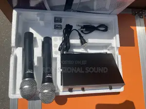 Max Dh-744 VHF Professional Wireless Dual Channel Microphone Receiver.