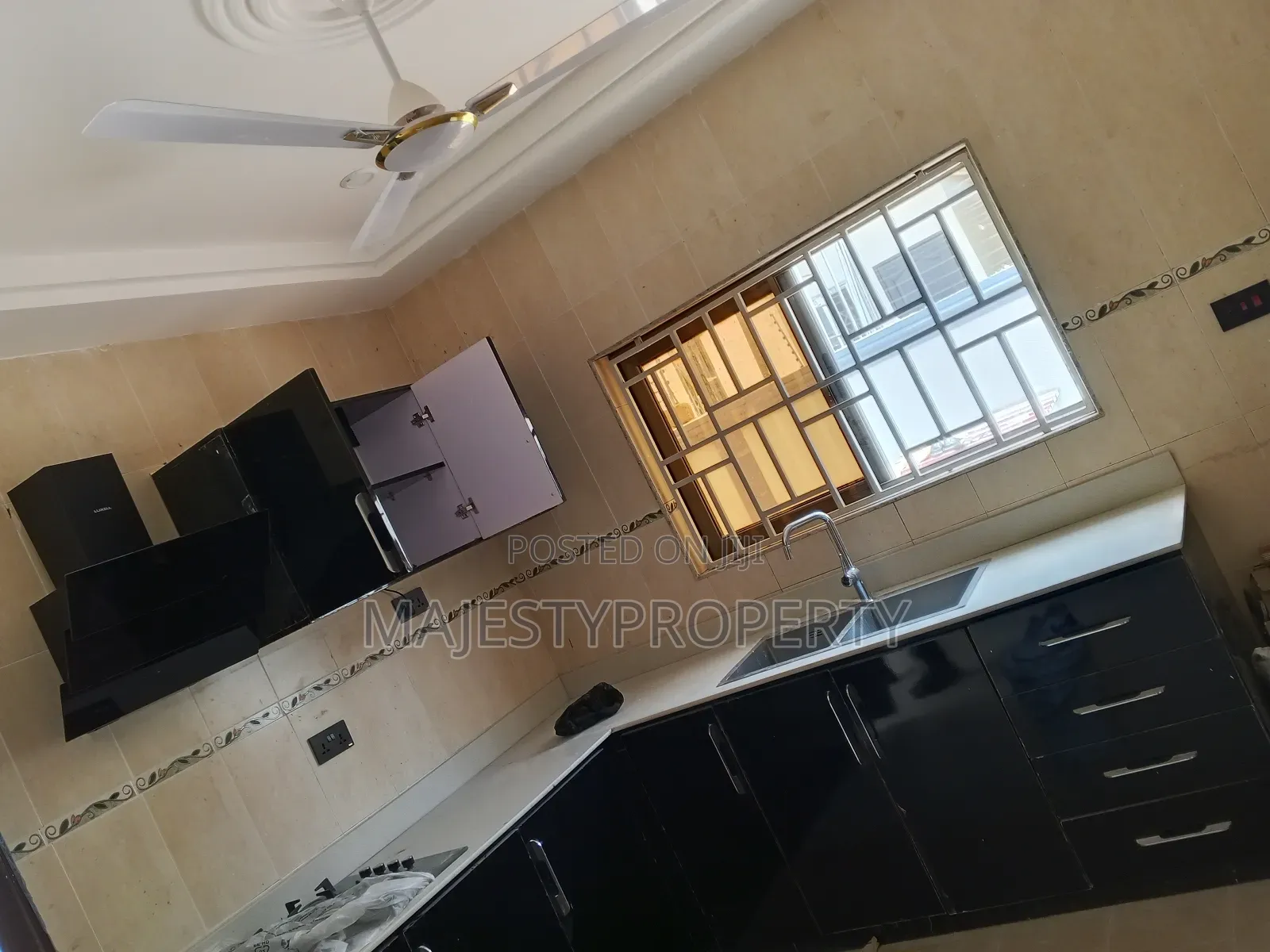 4bdrm House in Spintex for rent