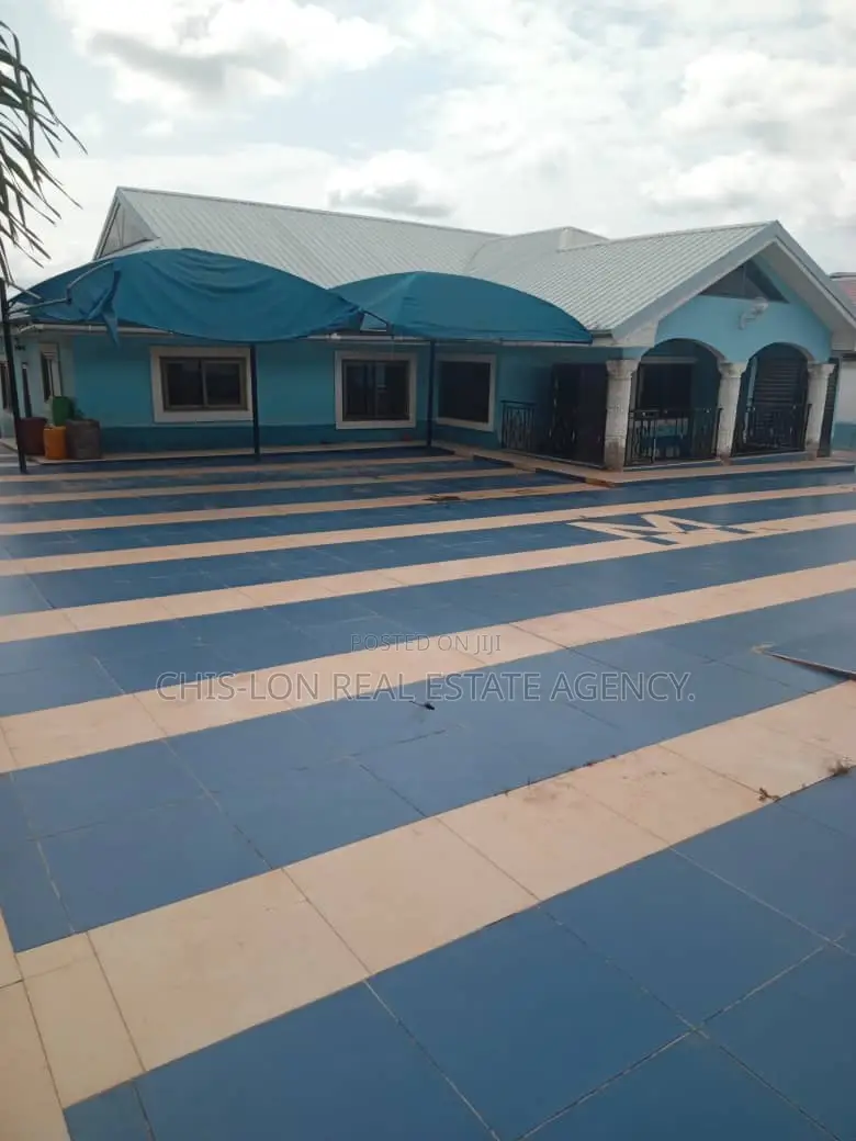 4bdrm House in Kasoa Ofarnko, Akweley for rent