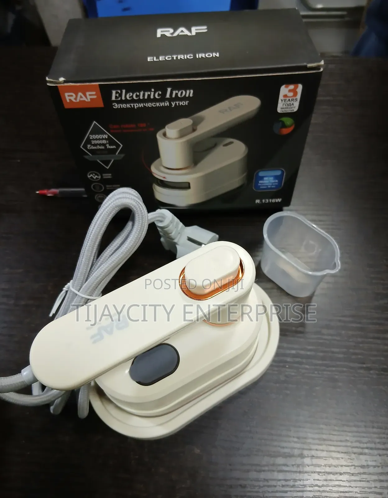 Travelling Steam Iron