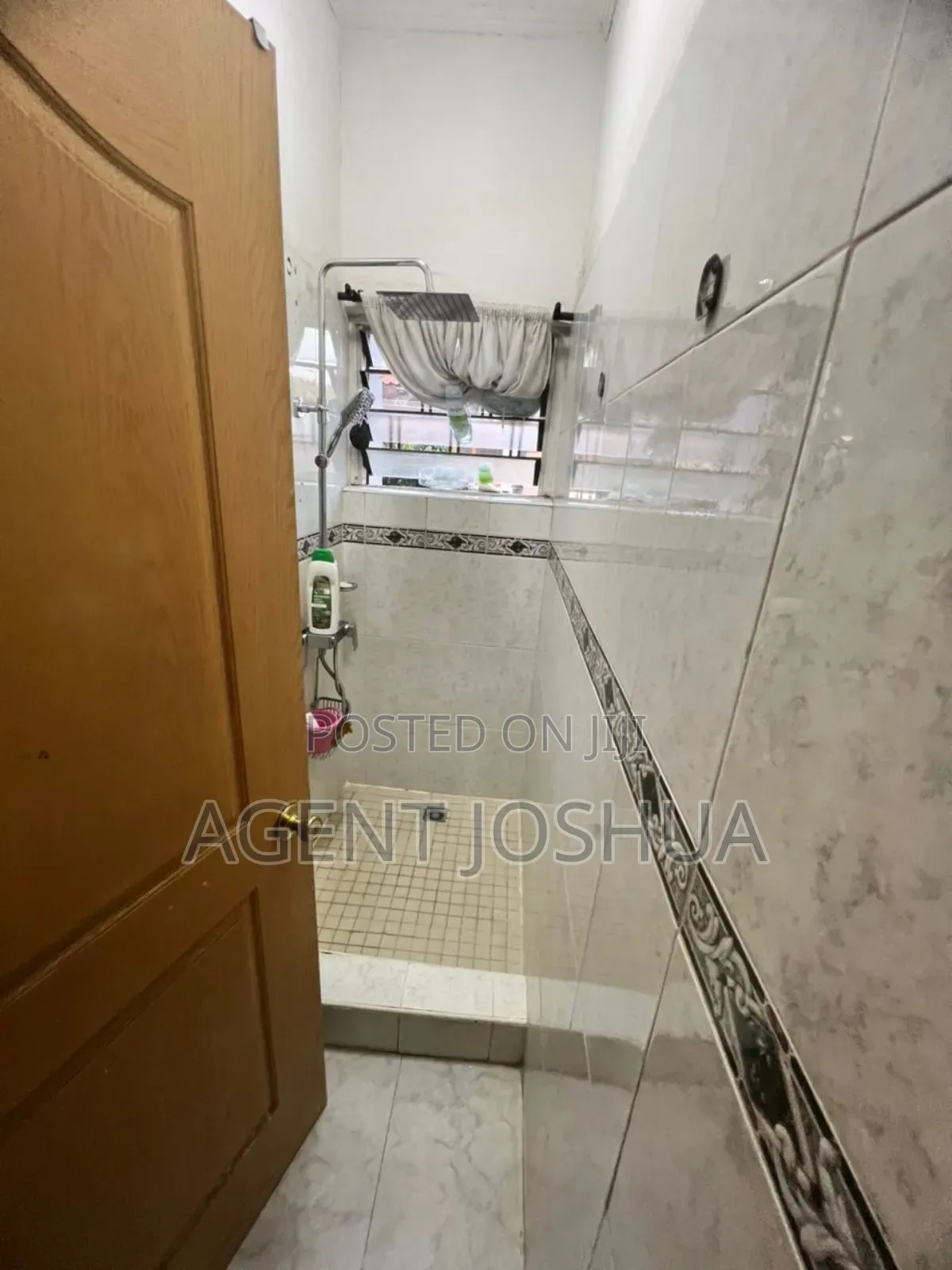 4bdrm House in Regimanuel Estate, Spintex for rent
