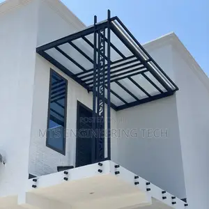 Modern Metal Shades With Polycarbonate Roofing