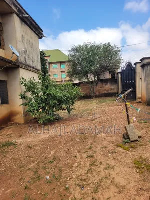 9bdrm House in Diamond City Estate, Atwima Kwanwoma for sale