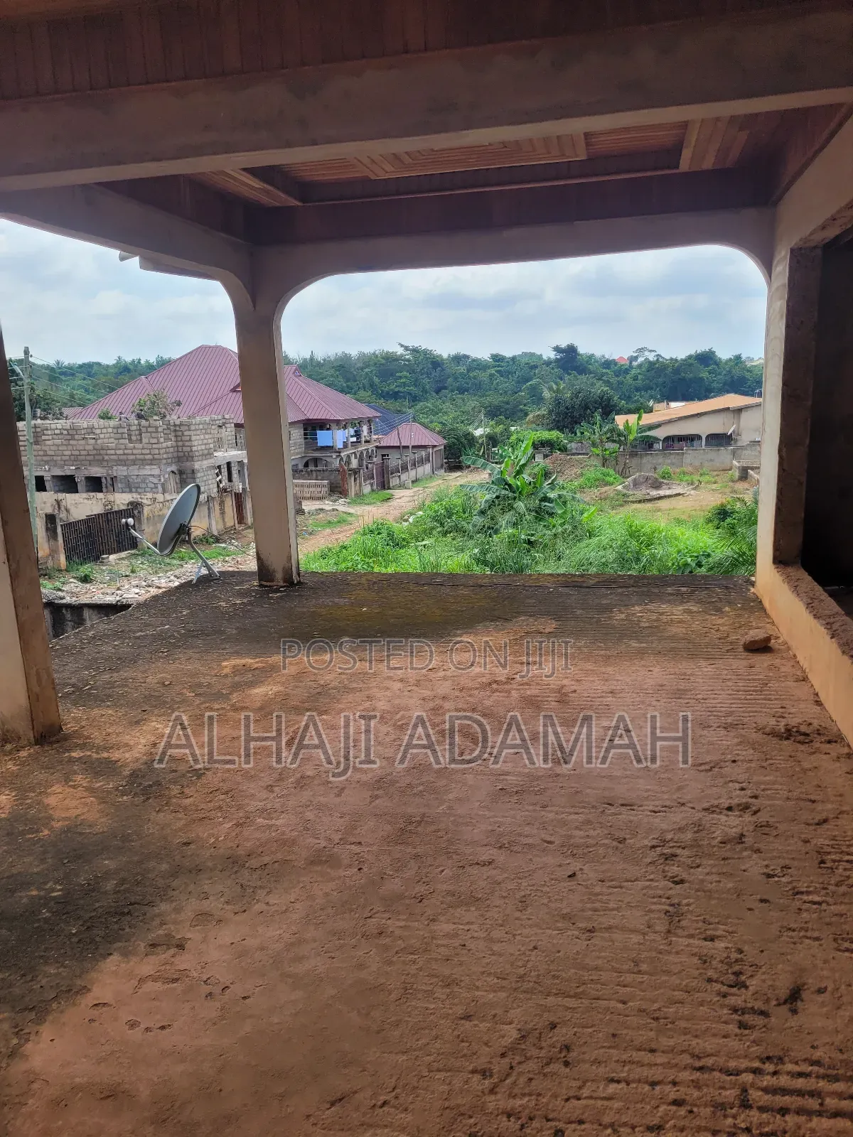 9bdrm House in Diamond City Estate, Atwima Kwanwoma for sale