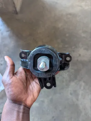 Hyundai Elantra 2011,2012,2013,2014,2015 Engine Seat/ Engine Mount