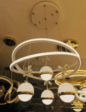 Pendant Light (White Gold)