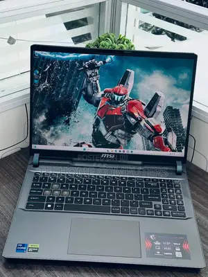 Laptop MSI Vector 16 HX AI A2XWIG 16GB Intel Core I9 SSD 1T