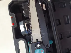 Basoh Chainsaw 8" With Two Batteries and Charger