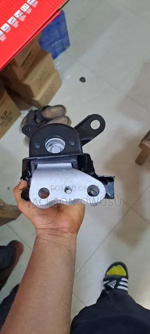Toyota Corolla 2009-18 Engine Seat