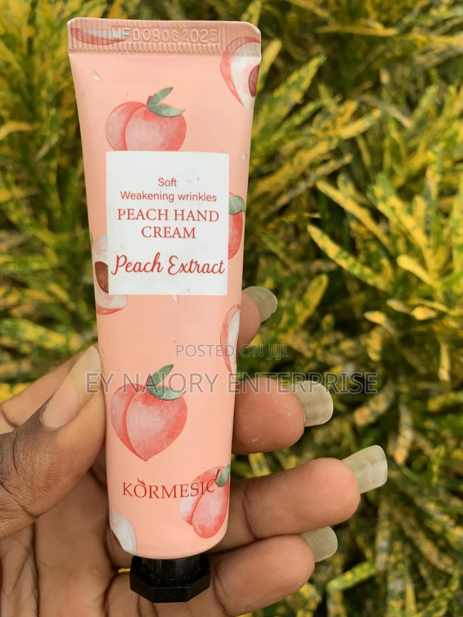 Hand Cream 30g-Soft ,Smooth Hands Instantly