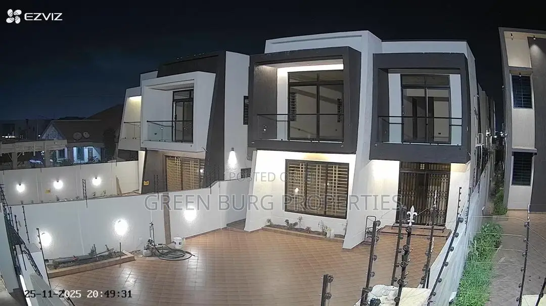4bdrm House in Green, East Legon for sale