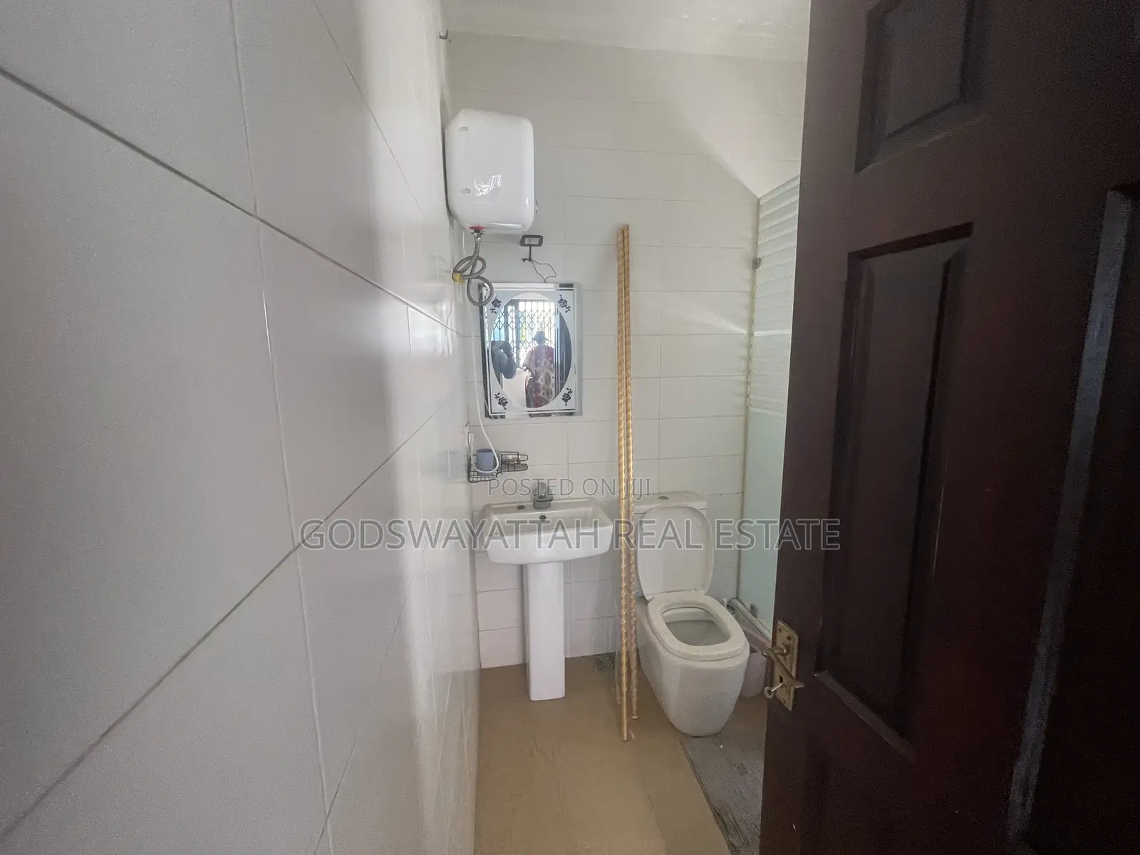 2bdrm Apartment in East Legon, Adjiriganor for rent