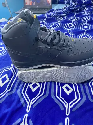 Nike Air Force 1