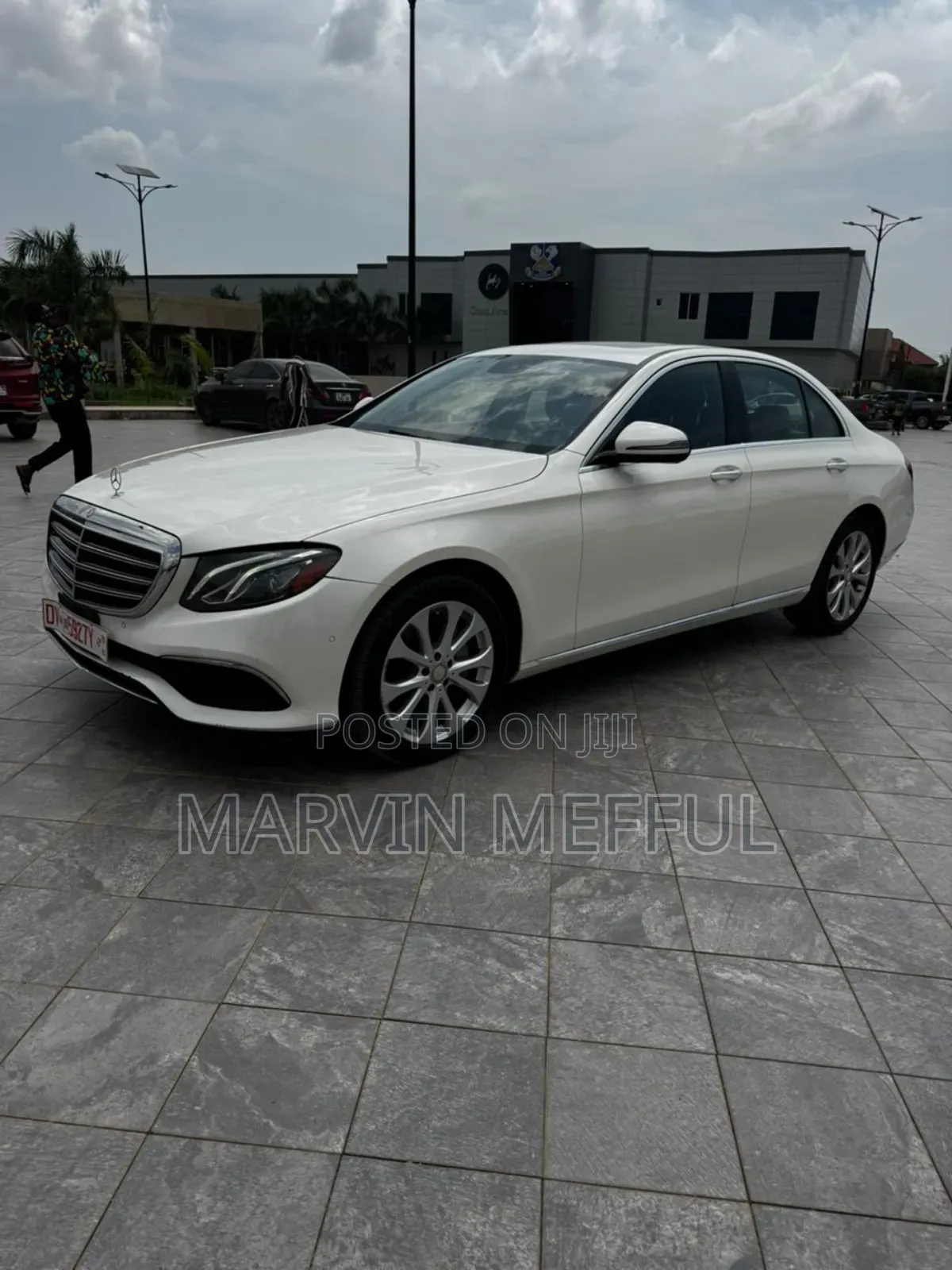 Mercedes-Benz E300 4Matic AWD Sedan (2.0L 4cyl 9A) 2017 White