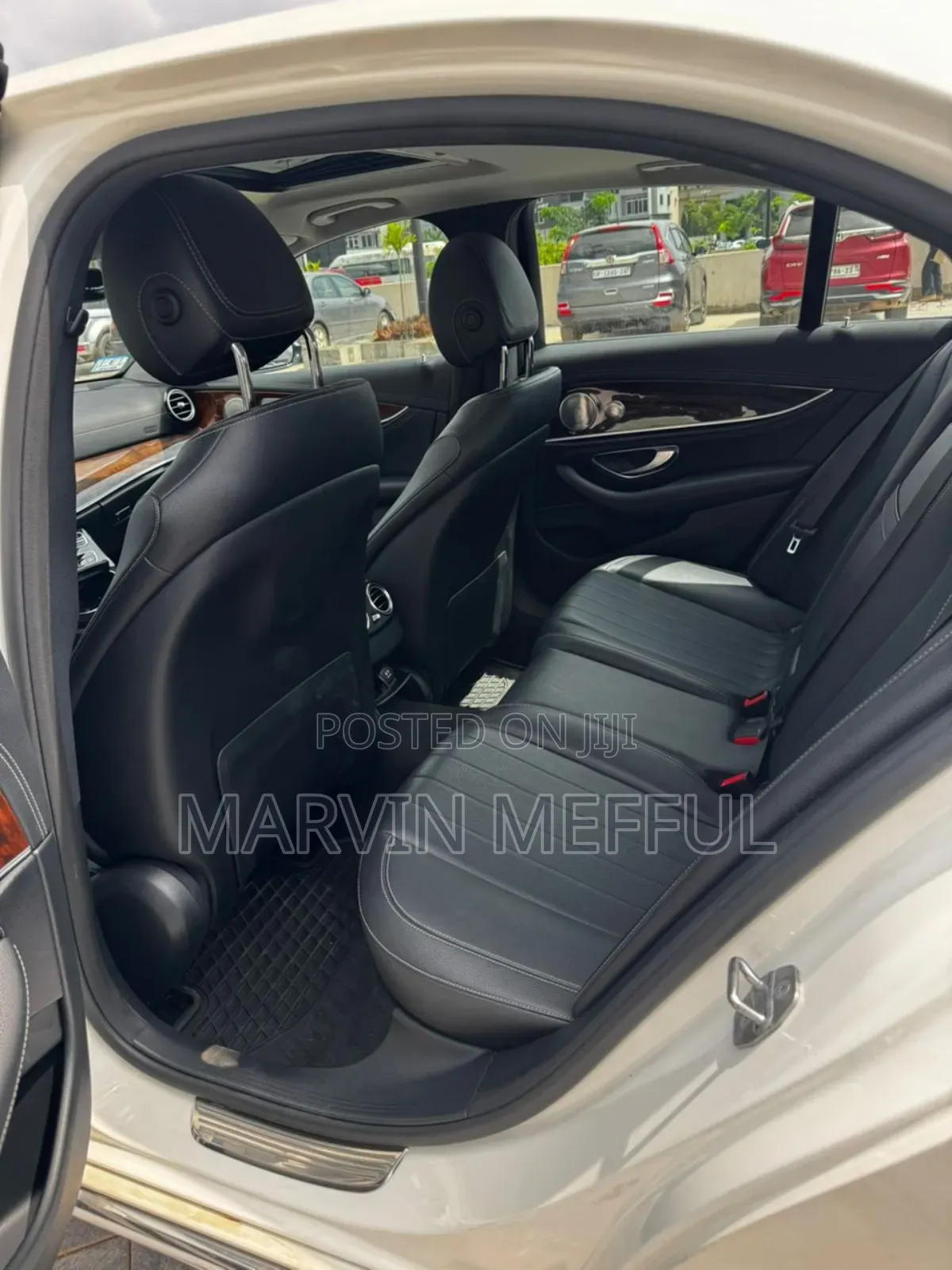 Mercedes-Benz E300 4Matic AWD Sedan (2.0L 4cyl 9A) 2017 White
