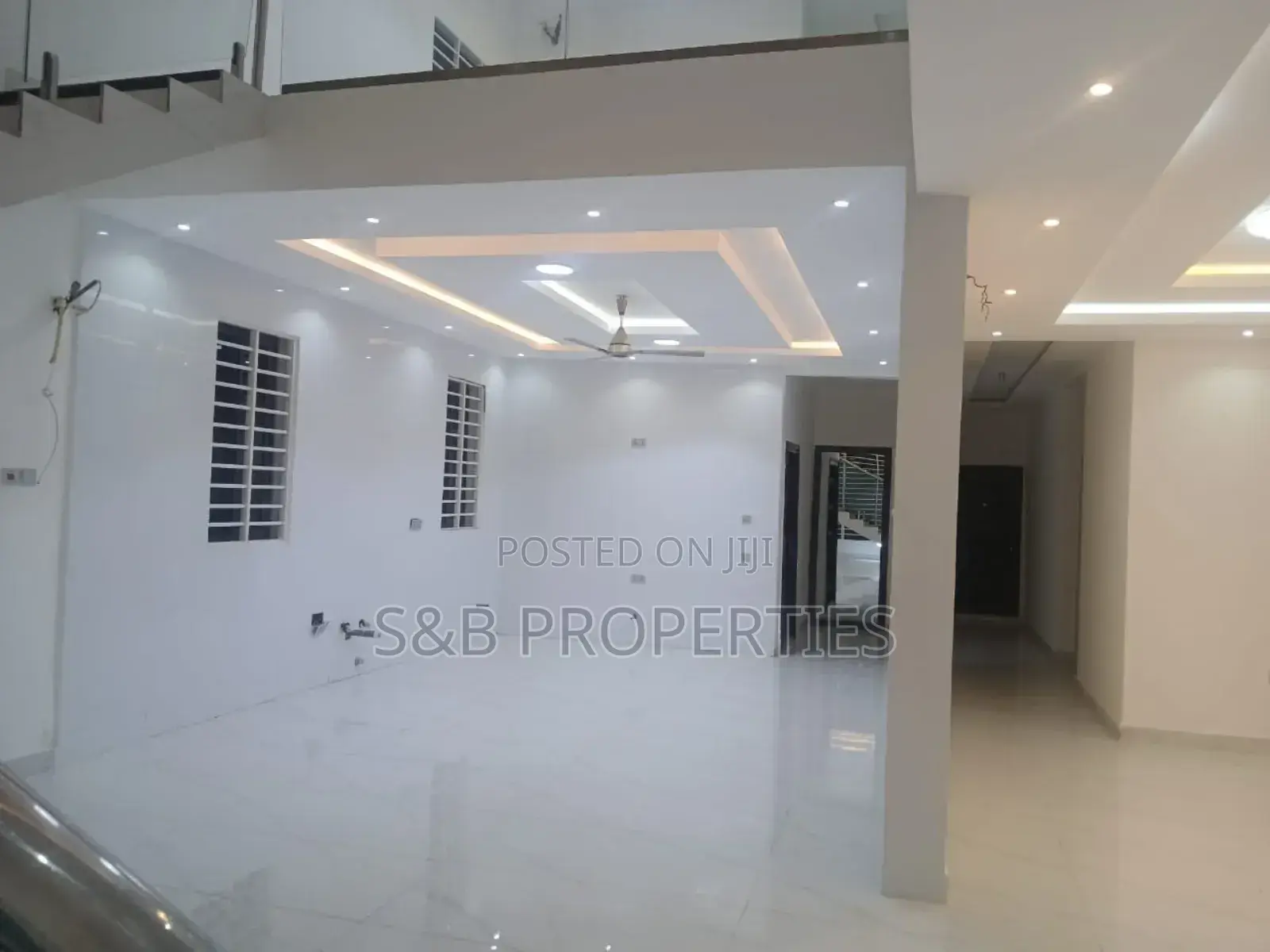 4bdrm House in Ashomang Estate for sale