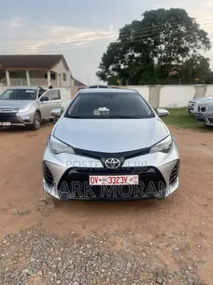 Toyota Corolla LE Eco (1.8L 4cyl 2A) 2019 Silver