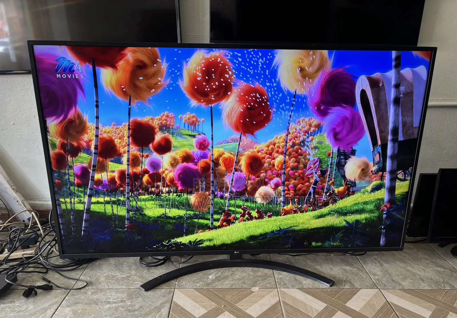 Lg Webos 65 Inches Smart Tv ( Cash on Delivery)