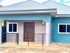 3bdrm House in Old Ashomang for sale