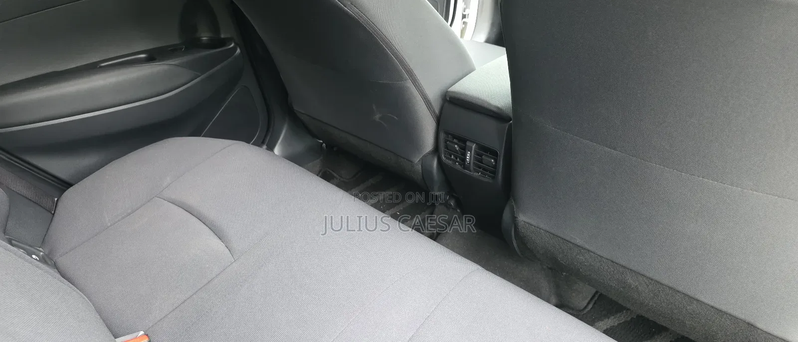 Toyota Corolla Cross XLE 2023 White