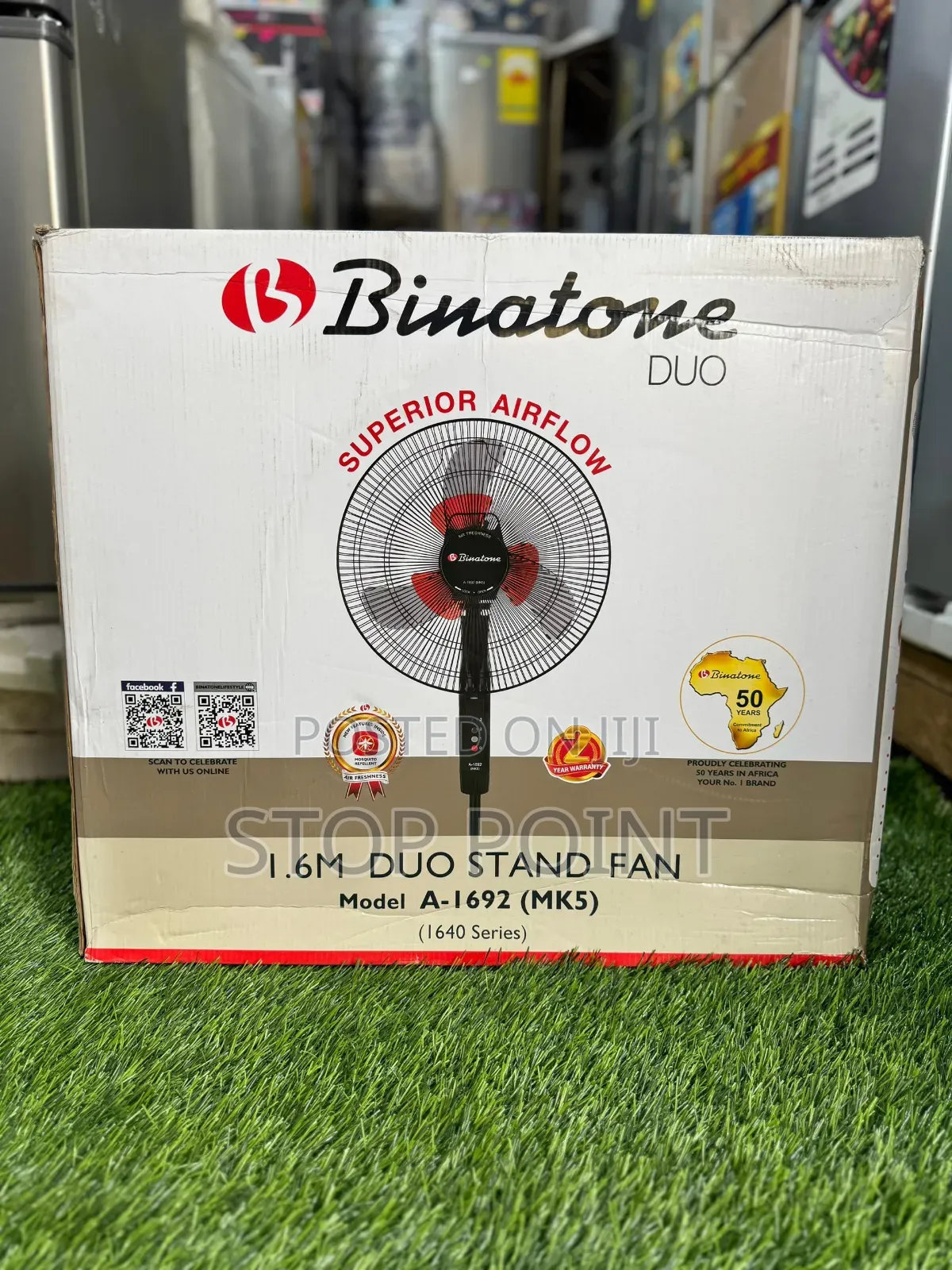High Efficiency 3 Blade Standing Fan
