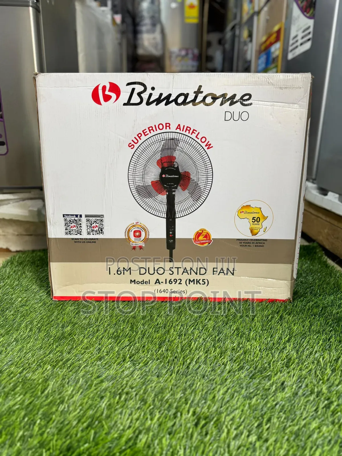 High Efficiency 3 Blade Standing Fan