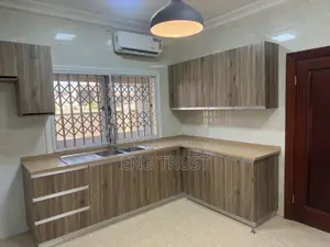 4bdrm House in Tema Community 24 for rent