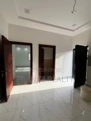 3bdrm House in Franjie Realty, Pokuase for sale