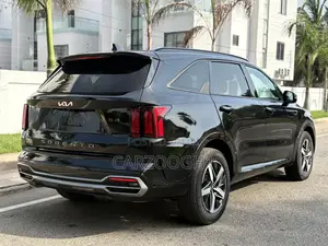 Kia Sorento S 2022 Black
