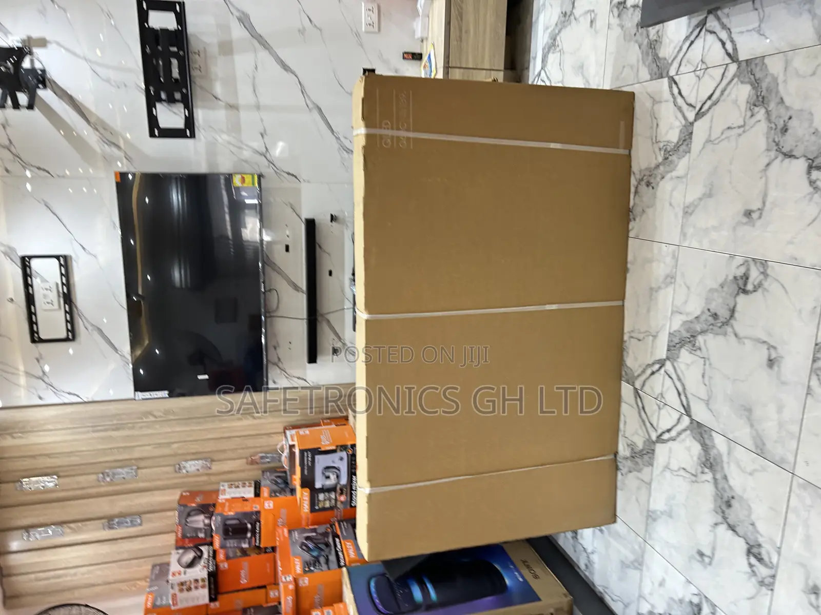 Long Lasting Smart 75q60c Samsung 75” Qled Sleek Frameless Tv
