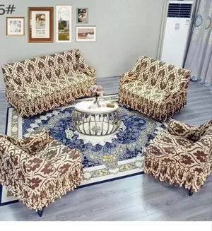 Quality Living Room Set Featuring A Sofa Covers