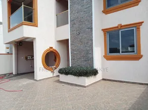 4bdrm House in Brother K Estate, Kumasi Metropolitan for sale