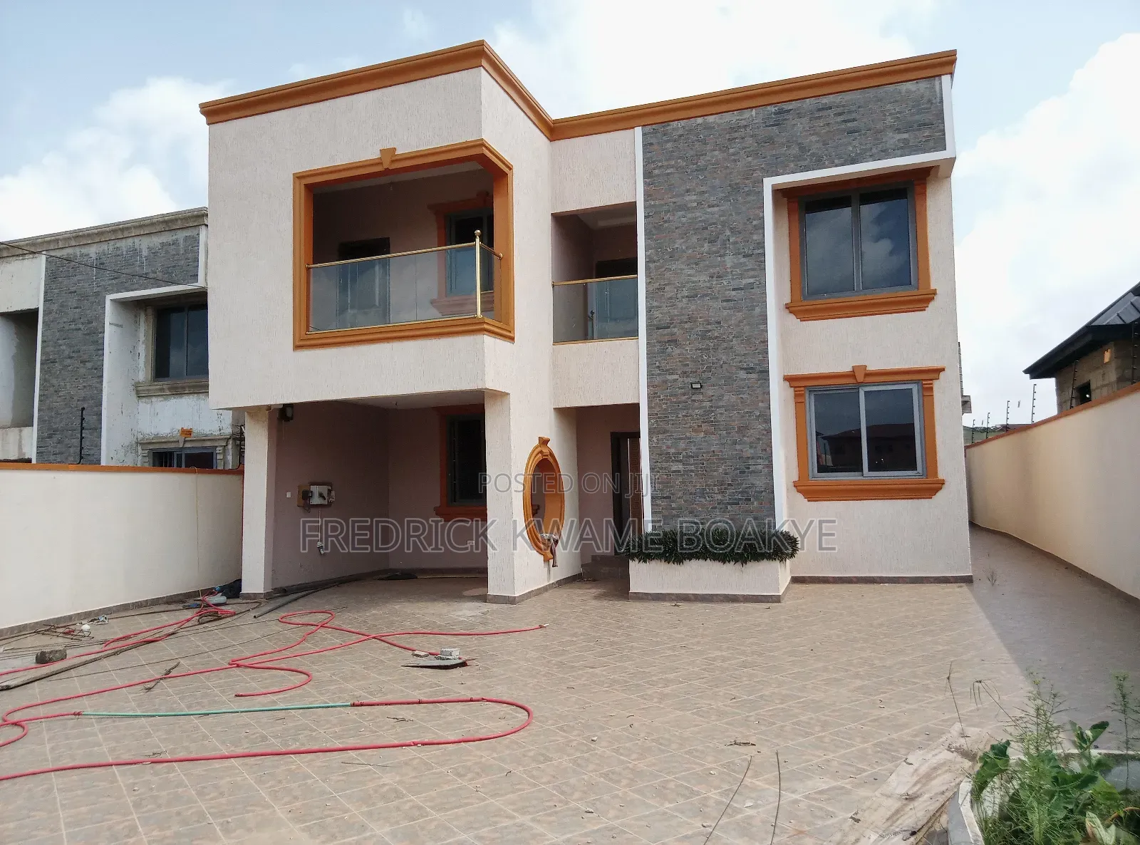 4bdrm House in Brother K Estate, Kumasi Metropolitan for sale