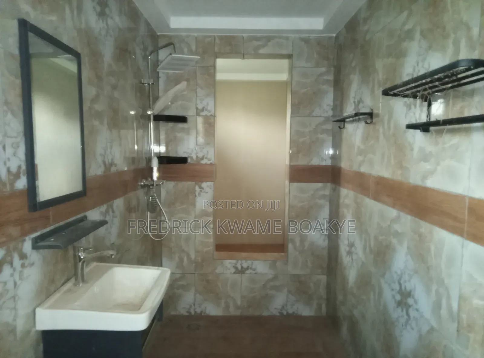 4bdrm House in Brother K Estate, Kumasi Metropolitan for sale
