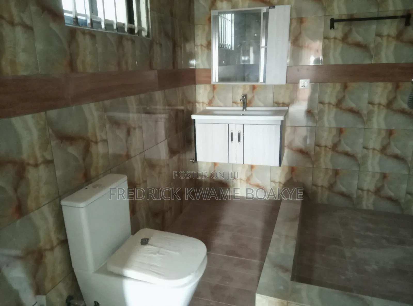 4bdrm House in Brother K Estate, Kumasi Metropolitan for sale