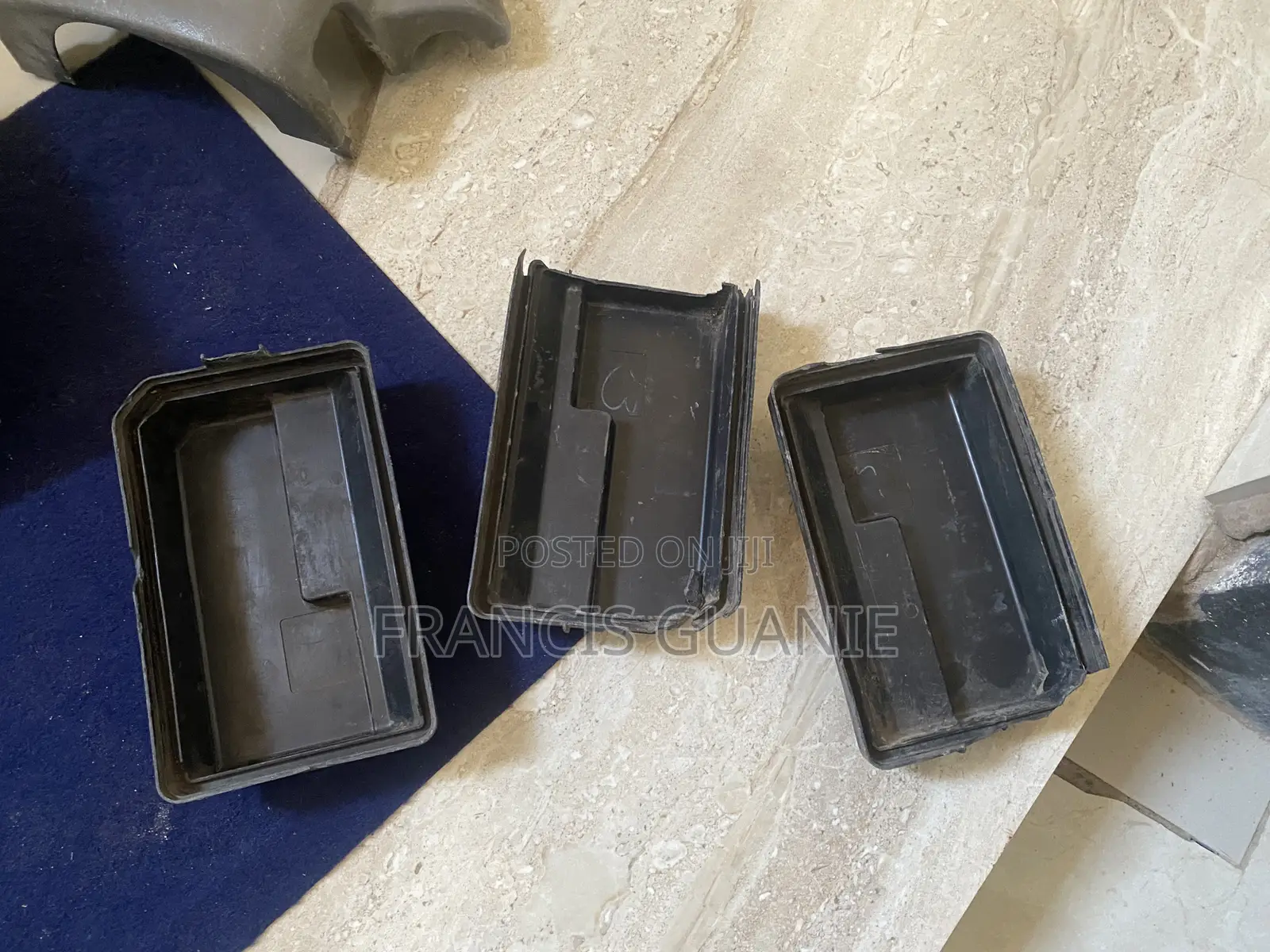 Toyota 110 Steer Cover and Fuse Box Cover and Interior Rubbers
