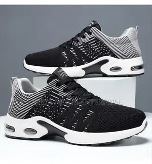 Sneaker Black & White
