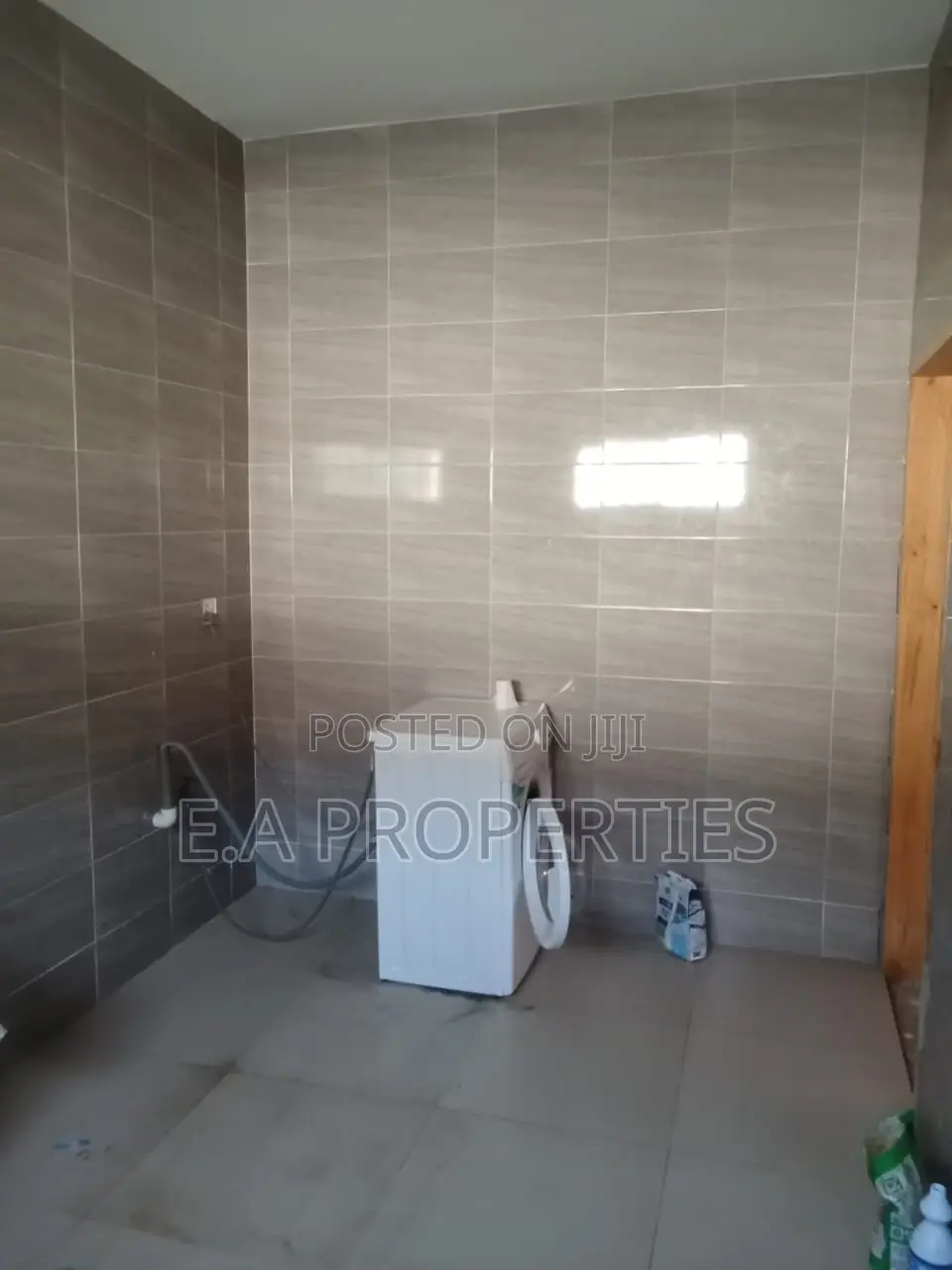 4bdrm House in E A Properties, Christian Village for sale