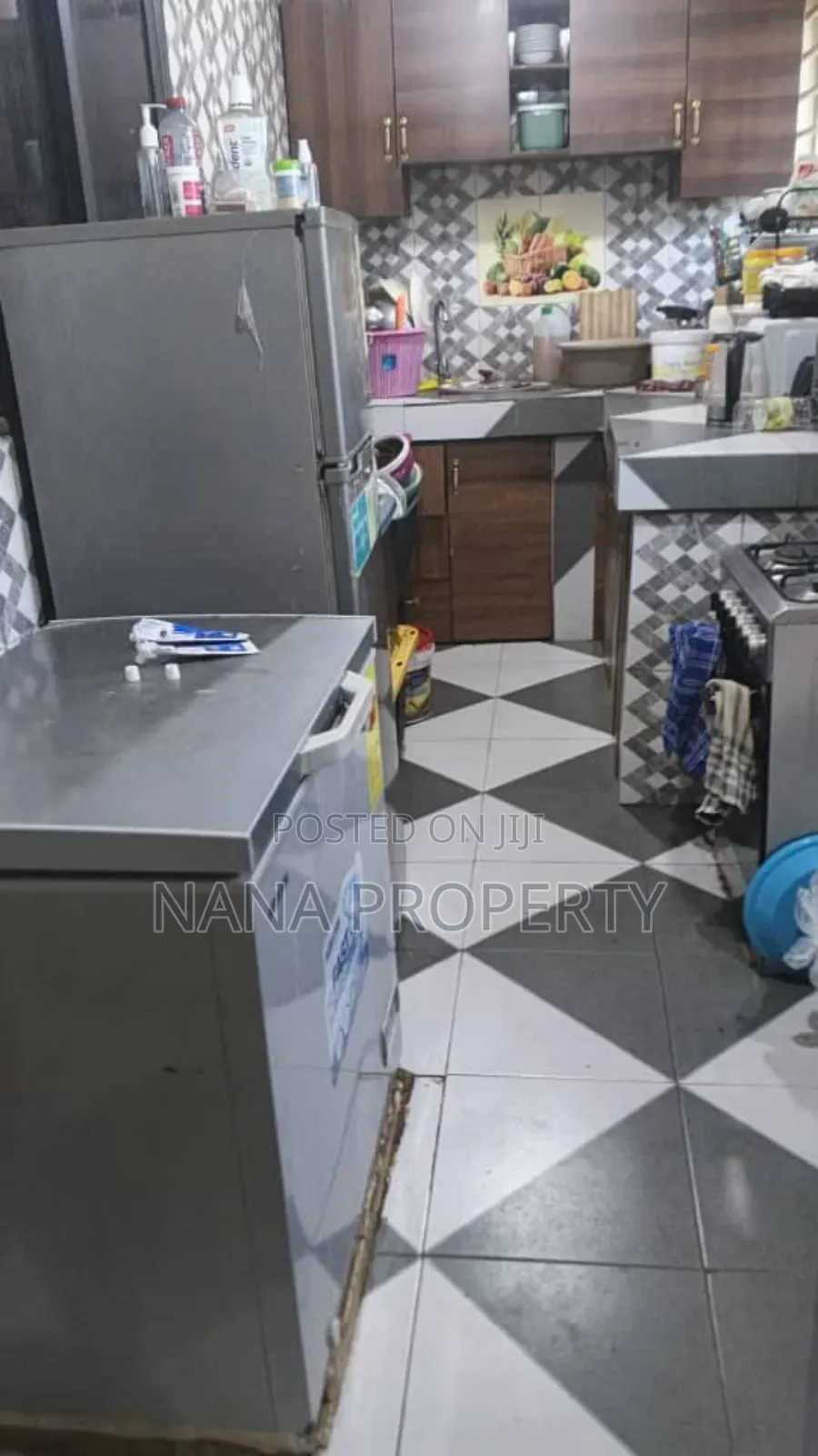 2bdrm House in Oyibi for sale