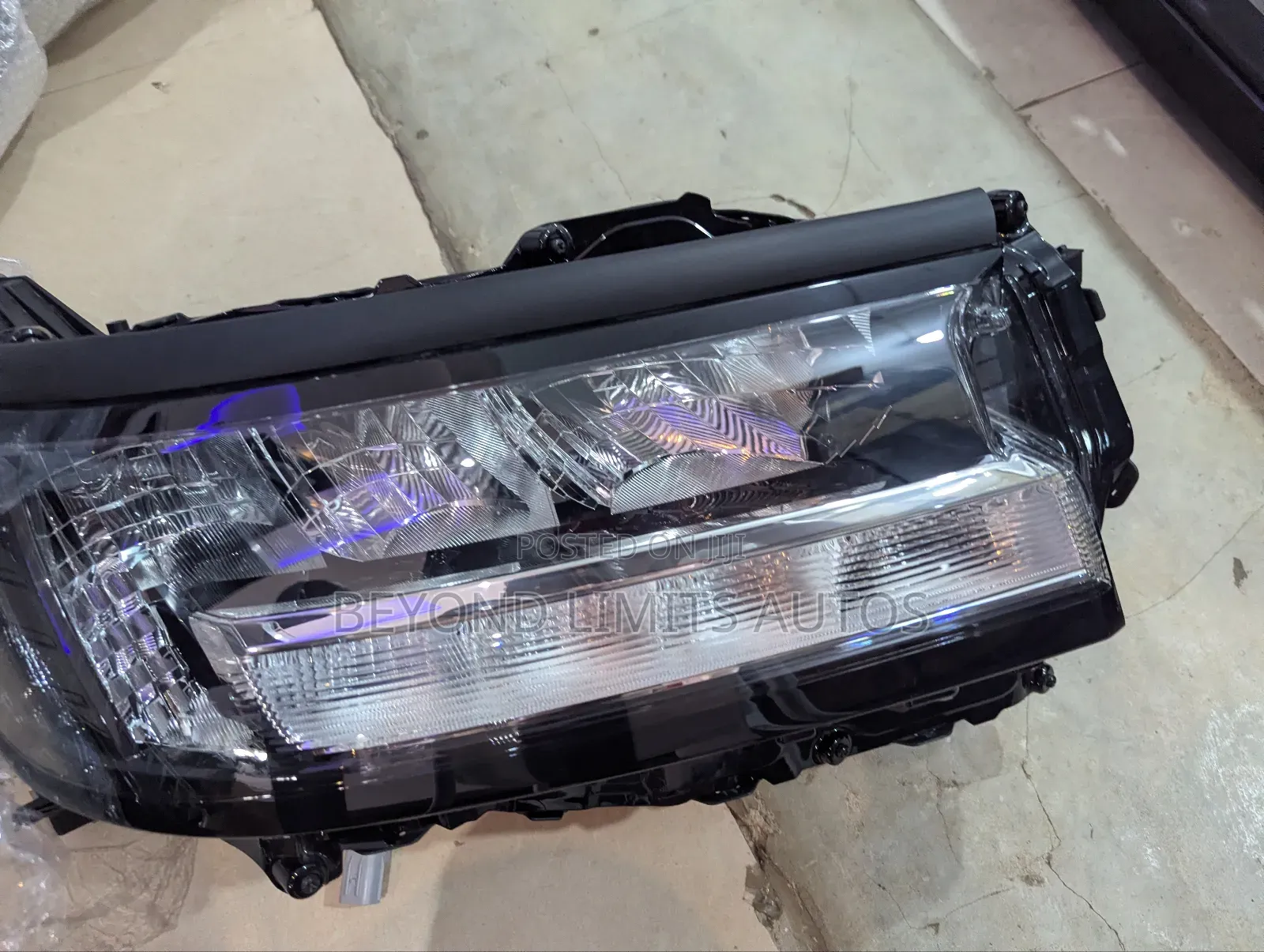 Toyota Land Cruiser 2022,2023,2024,2025 Headlight Led