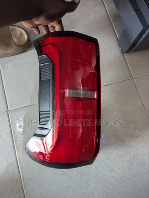 Toyota Tacoma 2021,2022,2023,2024,2025 Taillight/ Tail Light