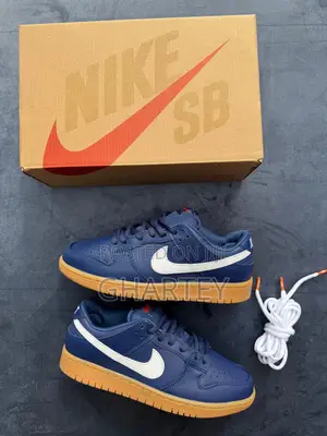 Nike Sb Dunk Low “Navy Gum” – Clean, Classic Built for Comfort